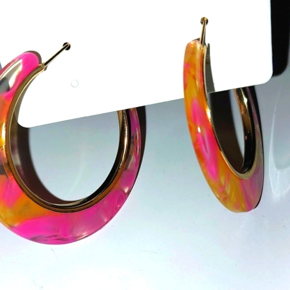 Super cute fashion hoop earrings For Adults And Kids - Picture 2 of 5